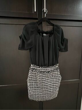 GUESS Los Angeles Black and White Tweed Combo Dress WITH POCKETS! - Size: 2